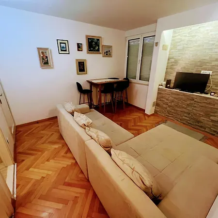 Monsignor Apartment Split