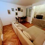 Monsignor Апартаменты Сплит